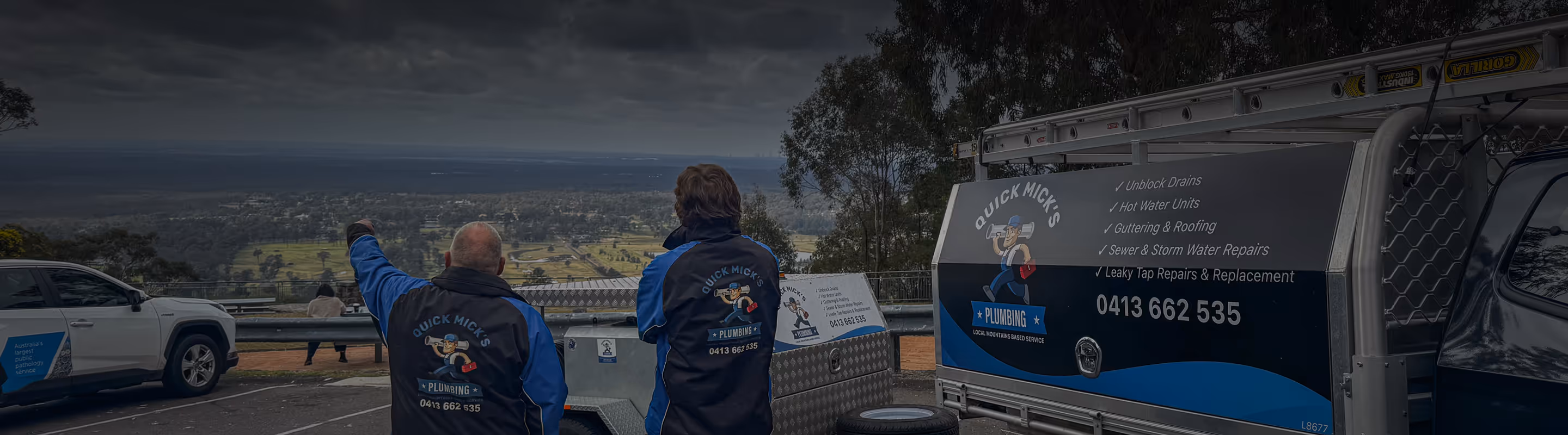 Mick & Matt from Quick Mick’s Plumbing at Katoomba Lookout